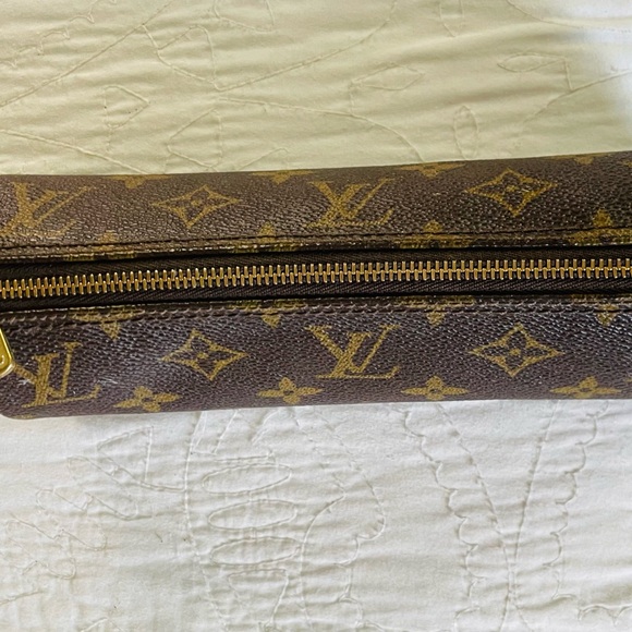 Vintage LOUIS VUITTON Monogram Truth Rondo Pen Case Pouch, Model M47630 - Picture 5 of 6